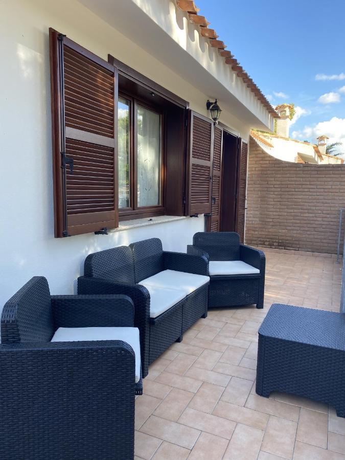 Casita Porto Pino Villa Bagian luar foto